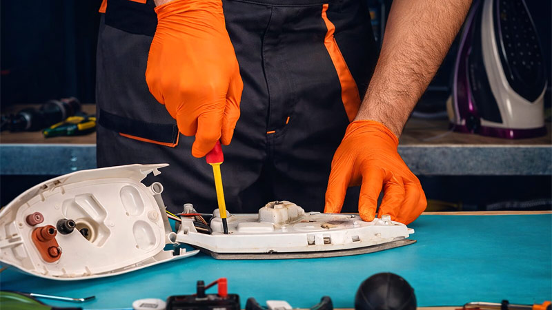 بررسی مشکلات شایع اتو و راهکارهای تعمیر اتو بخار و خشک