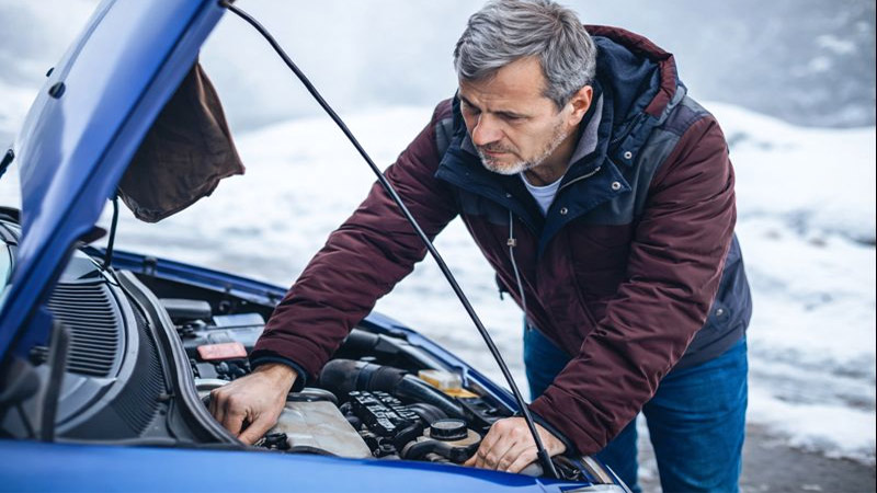 علت روشن نشدن خودرو در هوای سرد چیست؟