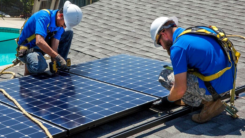 بازار کار و درآمد شغل نصب پنل خورشیدی