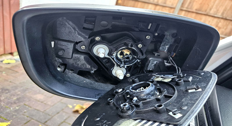 آموزش تعمیرات آینه برقی خودرو